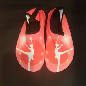 Brand new Women's Water shoes